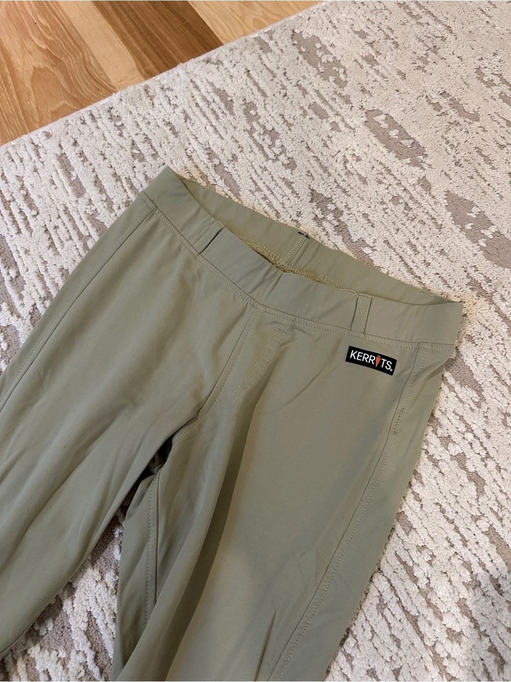Kerrits Sage Green Children’s Riding Breeches size XL - Picture 2 of 7